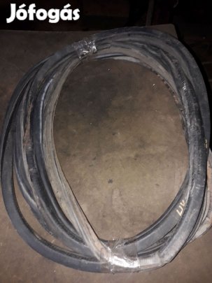 Toyota Hiace Bal Tolóajtó Gumikéder