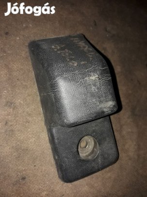 Toyota Hiace Jobb Tolóajtó Ütköző