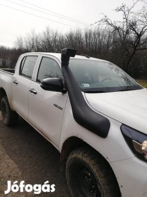 Toyota Hilux 2015+ snorkel