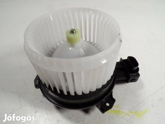 Toyota Hilux Gyári Fűtőmotor - Új