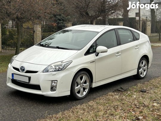 Toyota Prius 1.8 HSD Sol Navi (Automata) Digit...