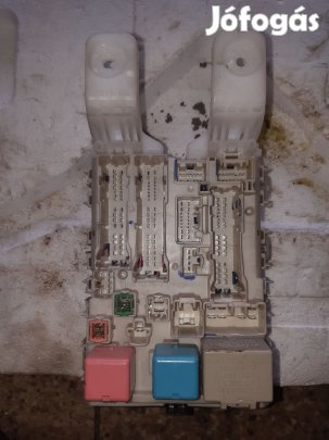 Toyota Prius Biztosítéktábla / Relé Tábla