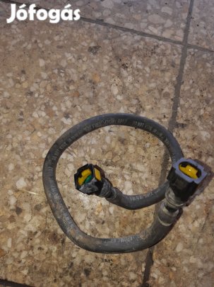 Toyota Prius Üzemanyag Cső