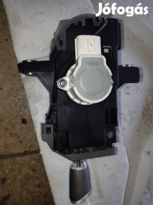 Toyota Prius Váltó