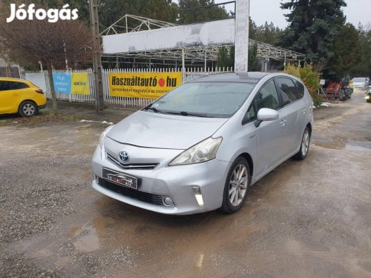 Toyota Prius+ 1.8 HSD Premium e-CVT Friss vizsg...