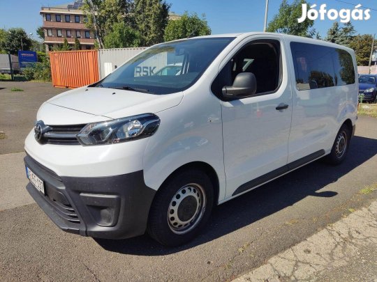 Toyota Proace 2.0 D-4D Combi Base L1H1 1.Ulajdo...