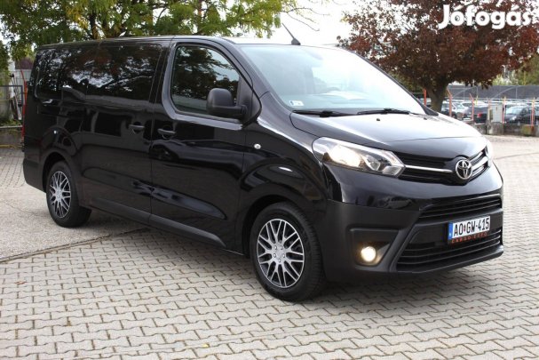 Toyota Proace 2.0 D-4D Family Comfort L2H1 144L...