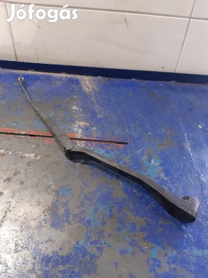 Toyota Rav 4 00-05 Bal Első Ablaktörlő Kar