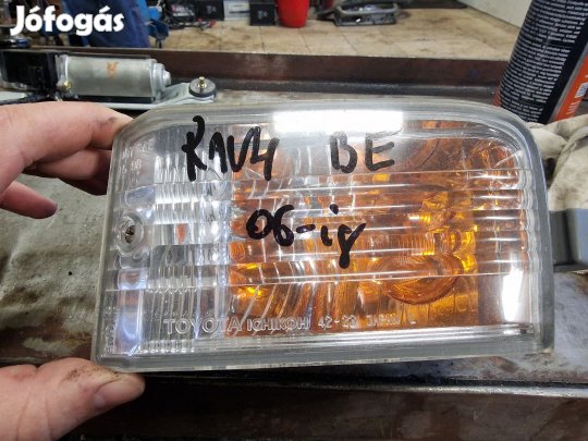 Toyota Rav 4 00-05 Bal Első Index / Irányjelző