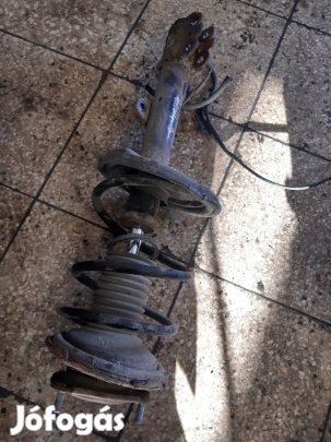 Toyota Rav 4 00-05 Bal Első Lengéscsillapító + Rugó