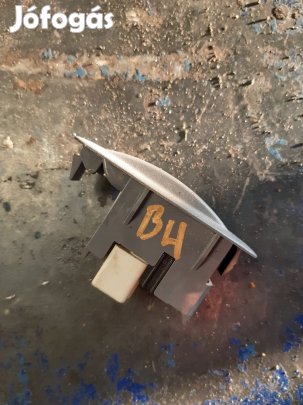 Toyota Rav 4 00-05 Bal Hátsó Ablakemelő Kapcsoló