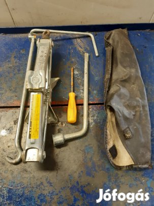 Toyota Rav 4 00-05 Emelő Szett