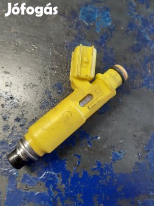 Toyota Rav 4 00-05 Injektor / Porlasztó / Befecskendező