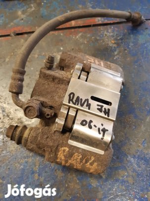 Toyota Rav 4 00-05 Jobb Hátsó Féknyereg