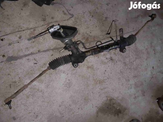 Toyota Rav 4 00-05 Kormánymű Szervós