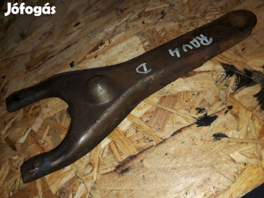 Toyota Rav 4 00-05 Kuplung Kinyomó Villa