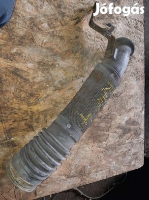 Toyota Rav 4 00-05 Levegőcső