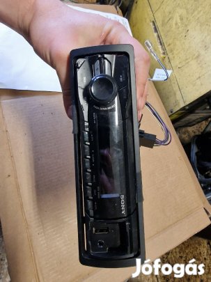 Toyota Rav 4 00-05 Rádiós Magnó