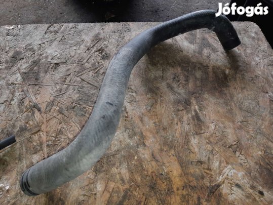 Toyota Rav 4 00-05 Vízcső