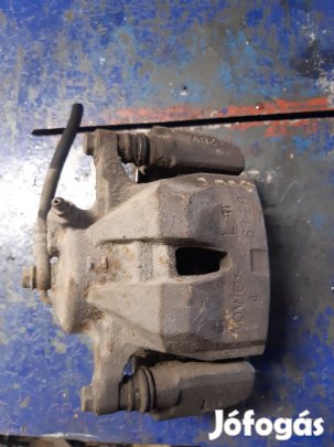 Toyota Rav 4 05-13 Bal Első Féknyereg