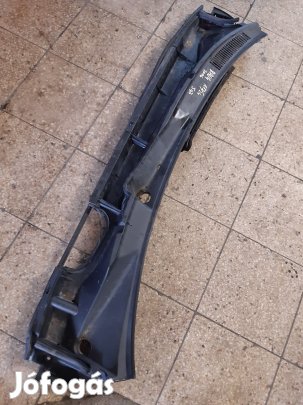 Toyota Rav 4 05-13 Levélrács