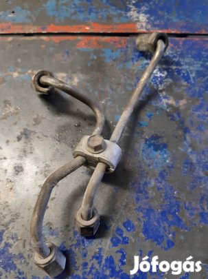 Toyota Rav 4 05-13 Üzemanyag Cső