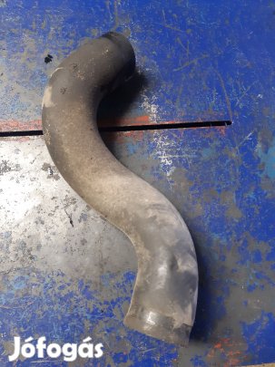 Toyota Rav 4 05-13 Vízcső