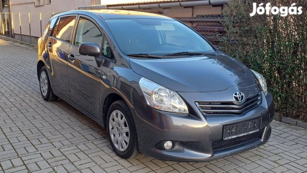 Toyota Verso 1.8 7 személy - Friss műszaki - 19...