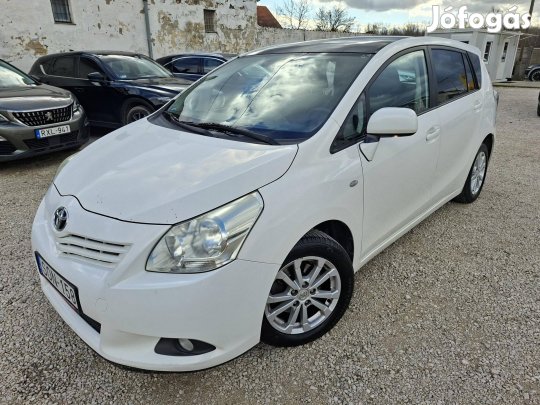 Toyota Verso 2.0 D-4D Premium Navi Navigáció /...