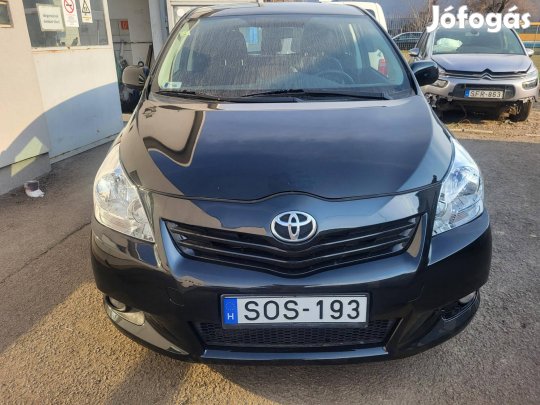 Toyota Verso 2.0 D-4D Terra 154000km! Indul- üz...