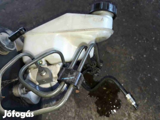 Toyota Yaris 05-10 Főfék Munkahenger + Fékfolyadék Tartály