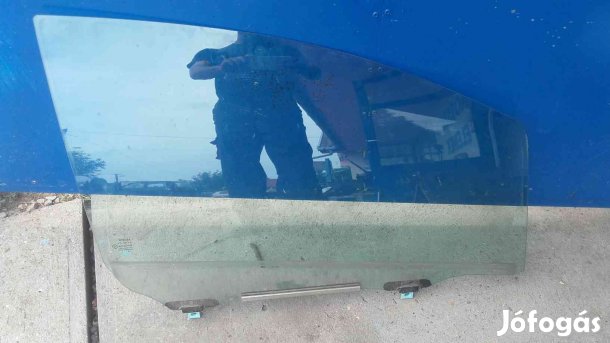 Toyota Yaris 05-10 Jobb Első Lejáró Ablaküveg