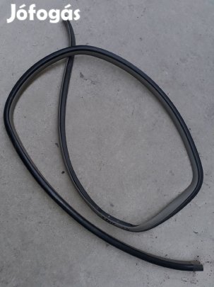 Toyota Yaris 05-10 Jobb Hátsó Ajtó Gumikéder