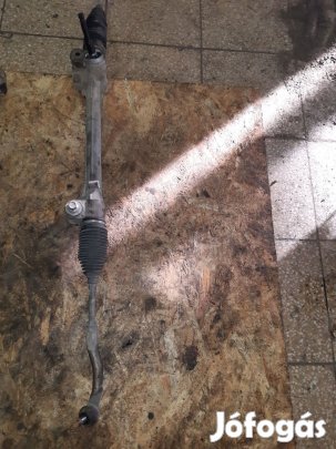 Toyota Yaris 05-10 Kormánymű