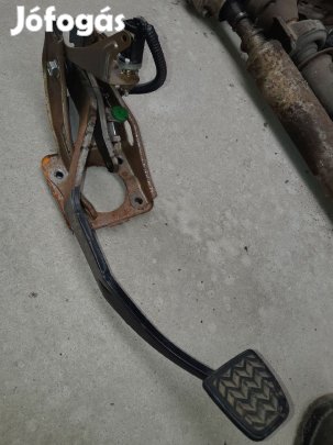 Toyota Yaris 05-10 Kuplung Pedál