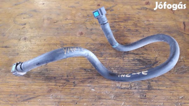 Toyota Yaris 05-10 Üzemanyag Cső