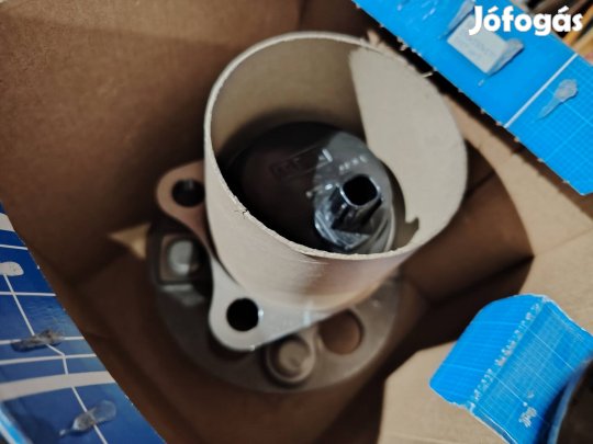 Toyota Yaris 0.9 benzin alkatrészek