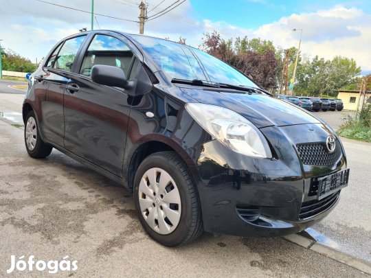 Toyota Yaris 1.0 Sol Ice Vez.szervízkönyv. man....