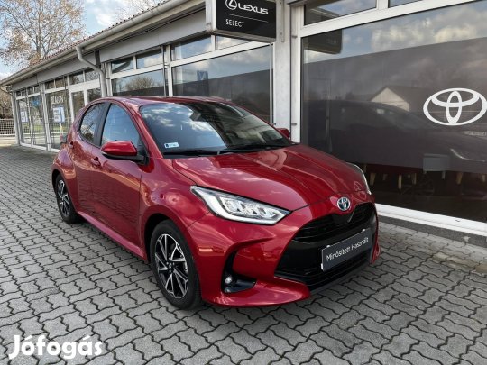 Toyota Yaris 1.5 Hybrid Comfort Style Tech e-CV...
