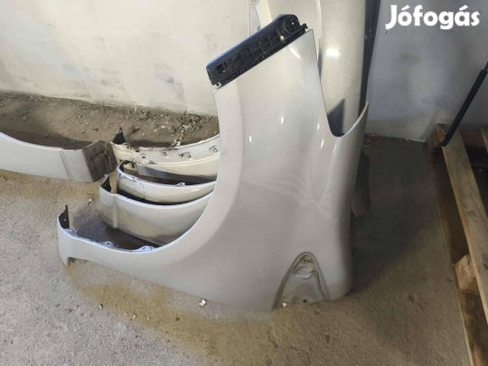 Toyota Yaris 2011-2015 (XP130/XP150) bal első sárvédő