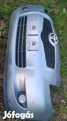 Toyota Yaris 2 első lökhárító gyári bontott ködlámpa