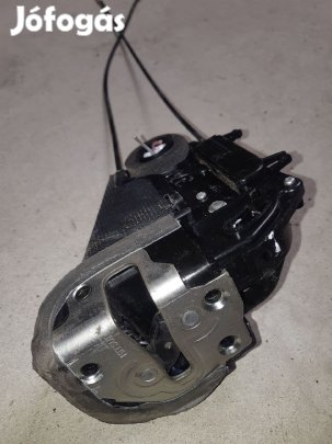 Toyota Yaris 98-05 Bal Hátsó Ajtó Zárszerkezet + Központizár Motor