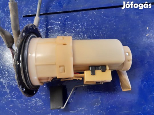 Toyota Yaris 98-05 Üzemanyag Szintjelző