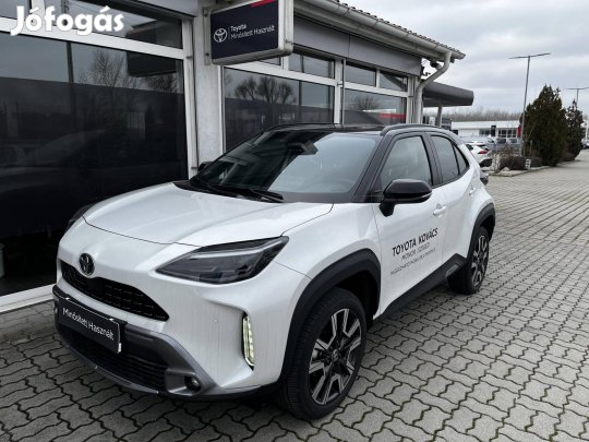 Toyota Yaris Cross 1.5 Hybrid Executive bi-tone...