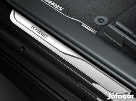 Toyota Yaris Gyári Alumínium Küszöbvédő - Új