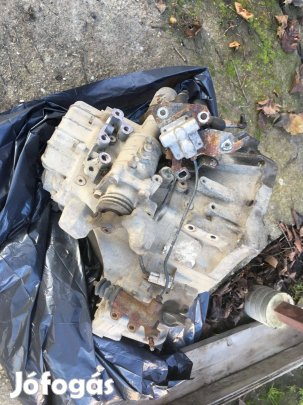 Toyota Yaris II. 1.4 D4D sebességváltó, váltó