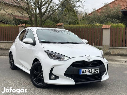 Toyota Yaris Van 1.5 VVT-i Dynamic Force Comfor...