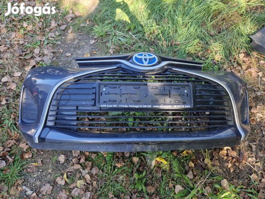 Toyota Yaris első lökhárító komplett 2014-2017