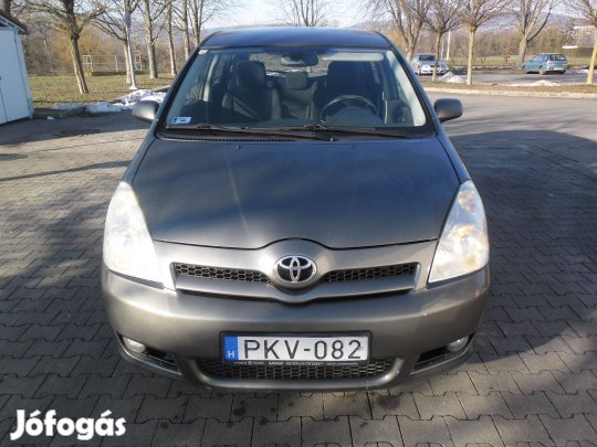 Toyota avensis verso 2.0 D-4D 116 le eladó