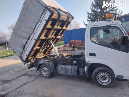 Toyota dyna 3.0diesel,billenös platoval elado